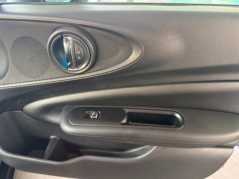 2016 MINI Clubman Cooper