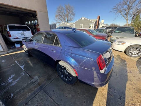 2017 Chrysler 300