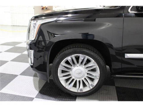 2018 Cadillac Escalade Platinum