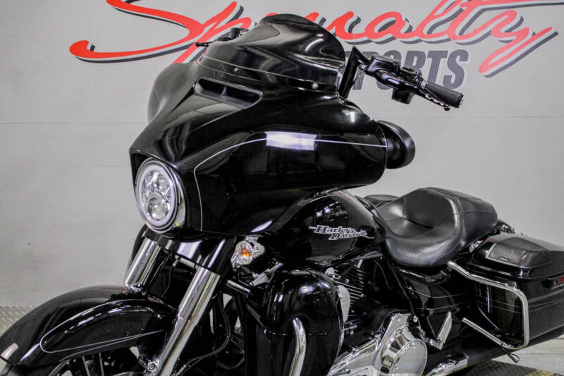 2015 Harley-Davidson Street Glide Special