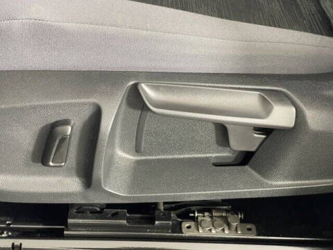 2022 Volkswagen ID.4 Pro