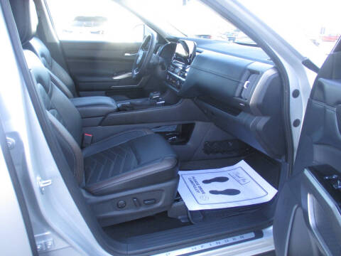 2024 Nissan Pathfinder Platinum