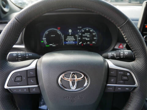 2025 Toyota Sienna Platinum 7-Passenger