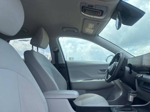 2025 Hyundai Kona SEL