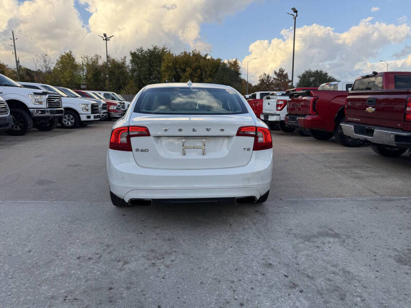 2014 Volvo S60 T5 Premier