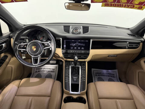 2020 Porsche Macan S