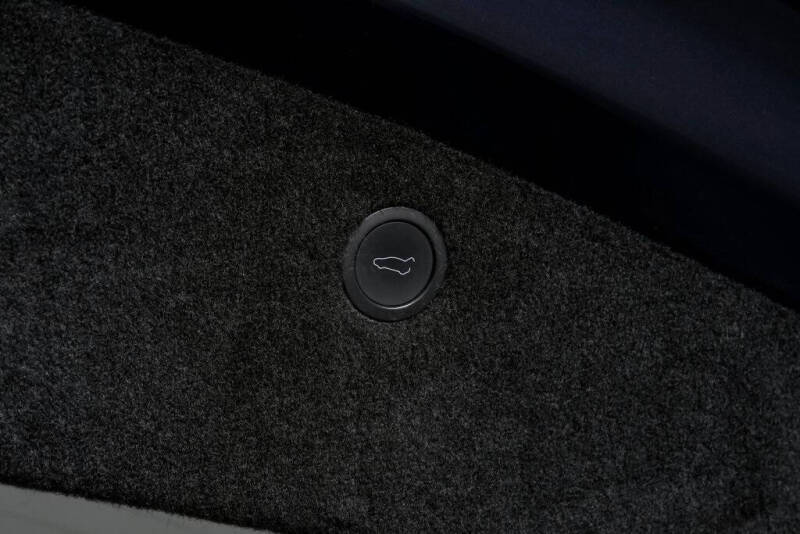 2023 Tesla Model X Plaid