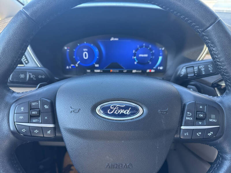 2020 Ford Escape Titanium