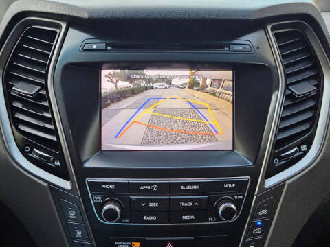 2018 Hyundai Santa Fe SE