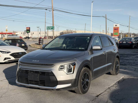 2023 Kia Niro LX