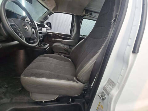 2019 GMC Savana 2500