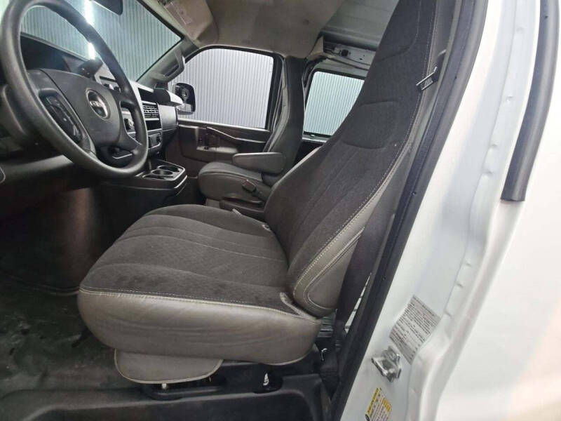 2019 GMC Savana 2500