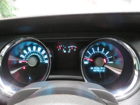 2011 Ford Mustang V6