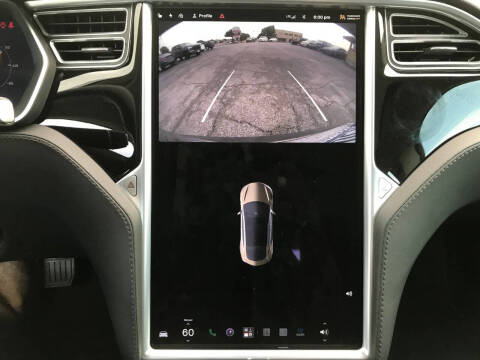 2015 Tesla Model S 70D