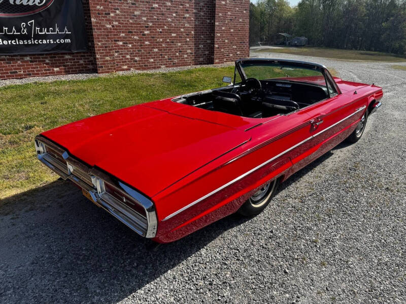 1964 Ford Thunderbird