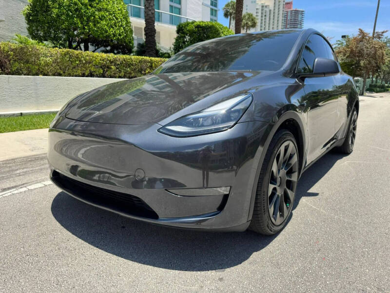 2025 Tesla Model Y Long Range