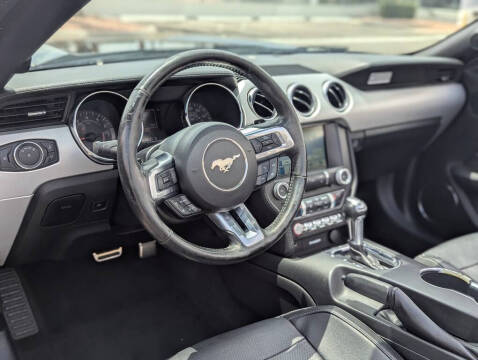 2016 Ford Mustang EcoBoost Premium