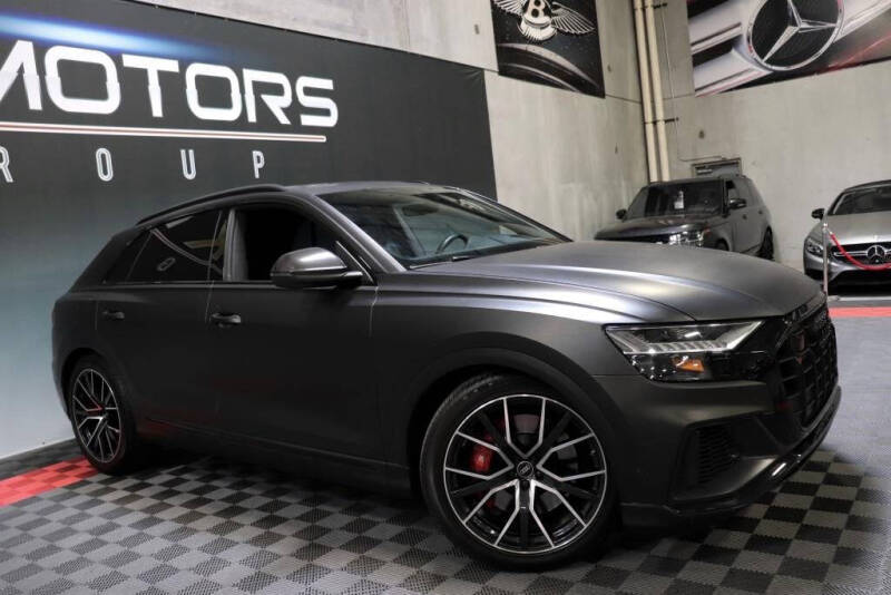 2023 Audi SQ8 4.0T quattro Prestige