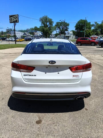 2017 Kia Optima LX