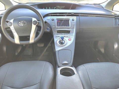 2015 Toyota Prius Three