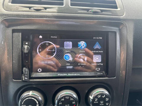 2013 Dodge Challenger SXT
