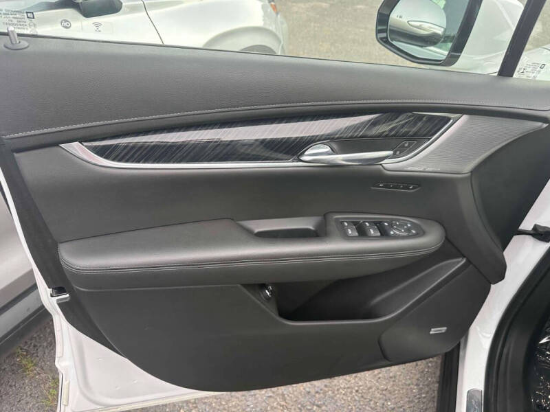 2022 Cadillac XT6 Premium Luxury