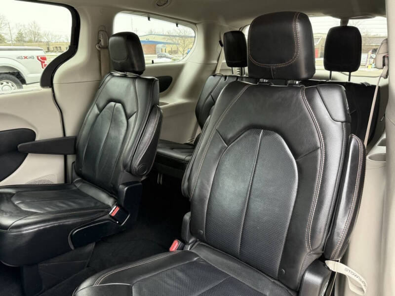 2018 Chrysler Pacifica Touring L