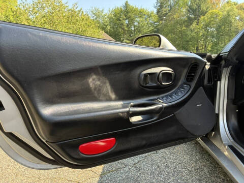2004 Chevrolet Corvette