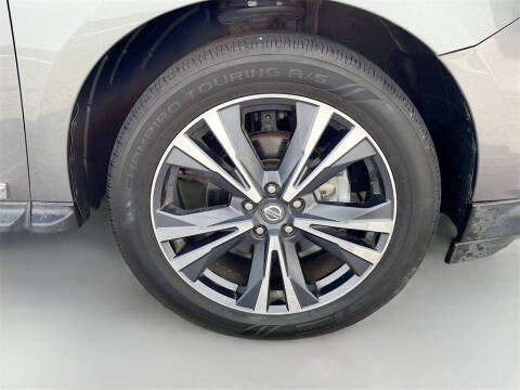 2019 Nissan Pathfinder Platinum