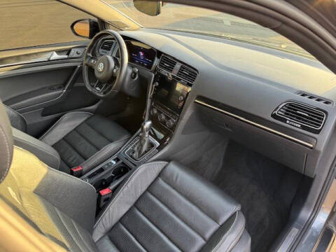 2019 Volkswagen Golf R 4Motion