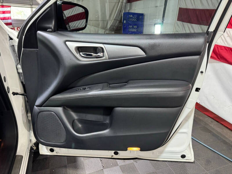 2018 Nissan Pathfinder