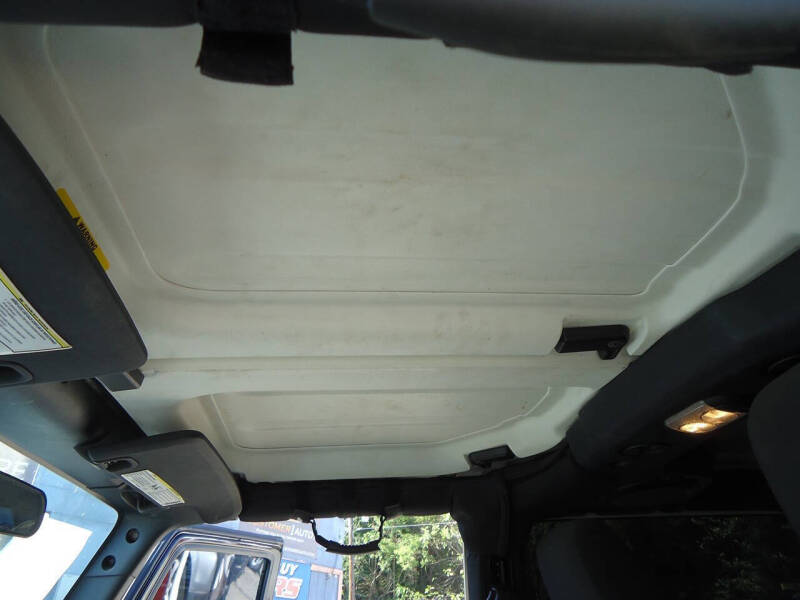 2012 Jeep Wrangler Sahara