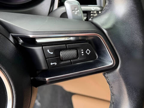 2022 Porsche Macan