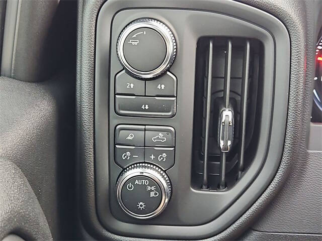 2025 GMC Sierra 3500HD