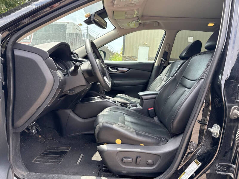 2017 Nissan Rogue