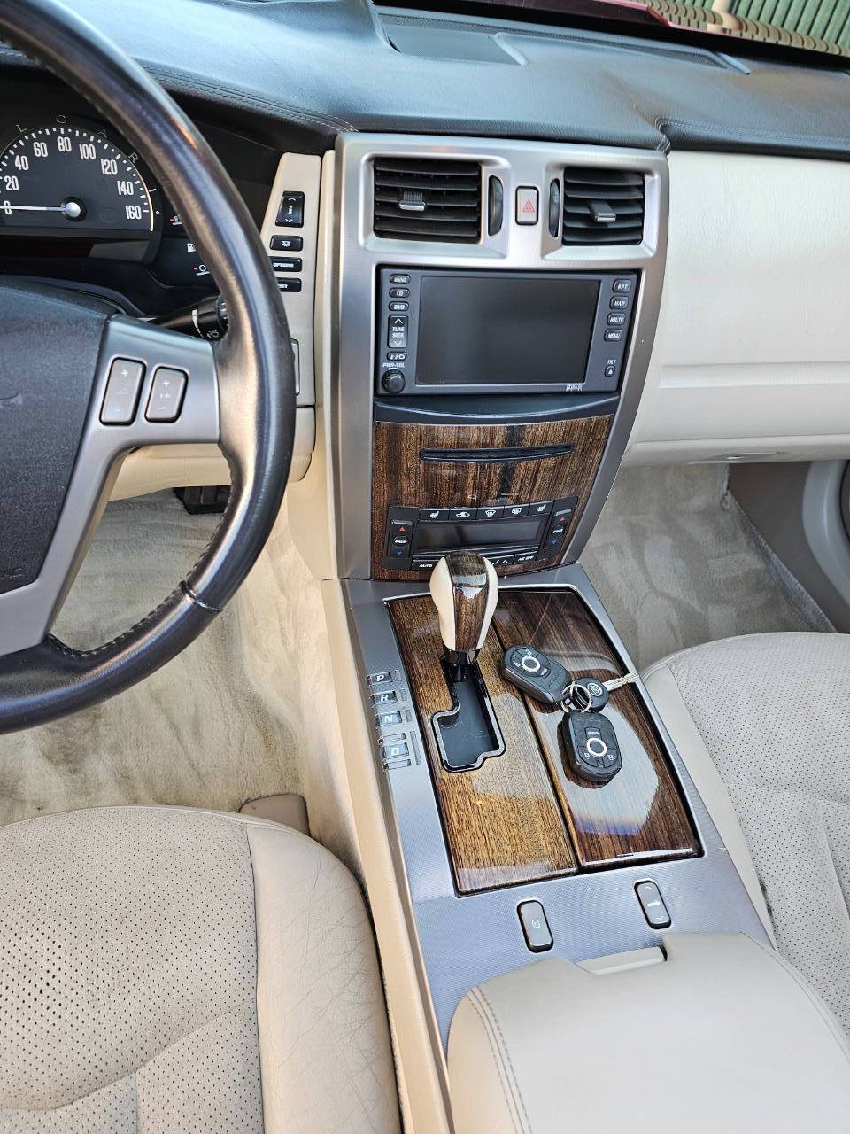 2006 Cadillac XLR-V 31