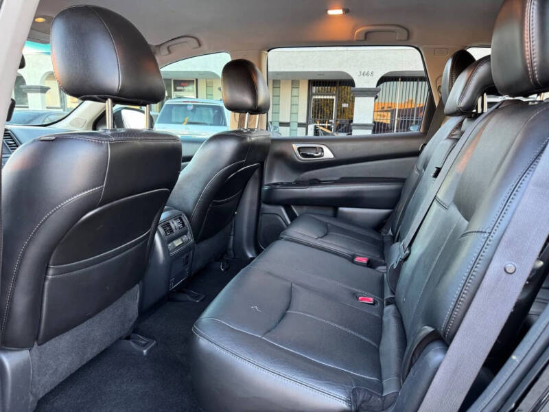 2014 Nissan Pathfinder Platinum