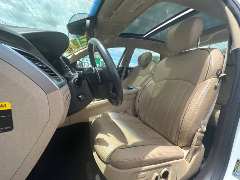 2016 Hyundai Genesis