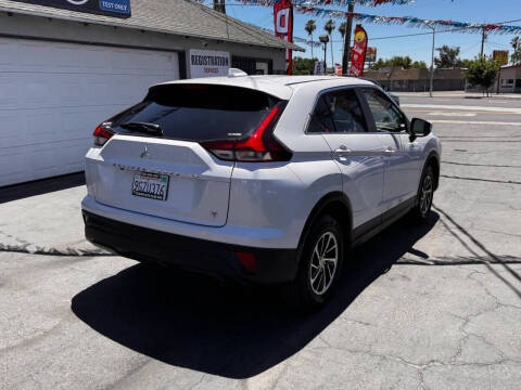 2023 Mitsubishi Eclipse Cross ES