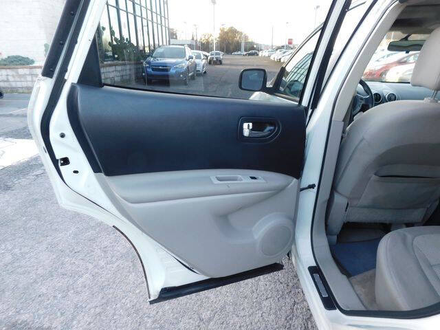 2010 Nissan Rogue S Krom