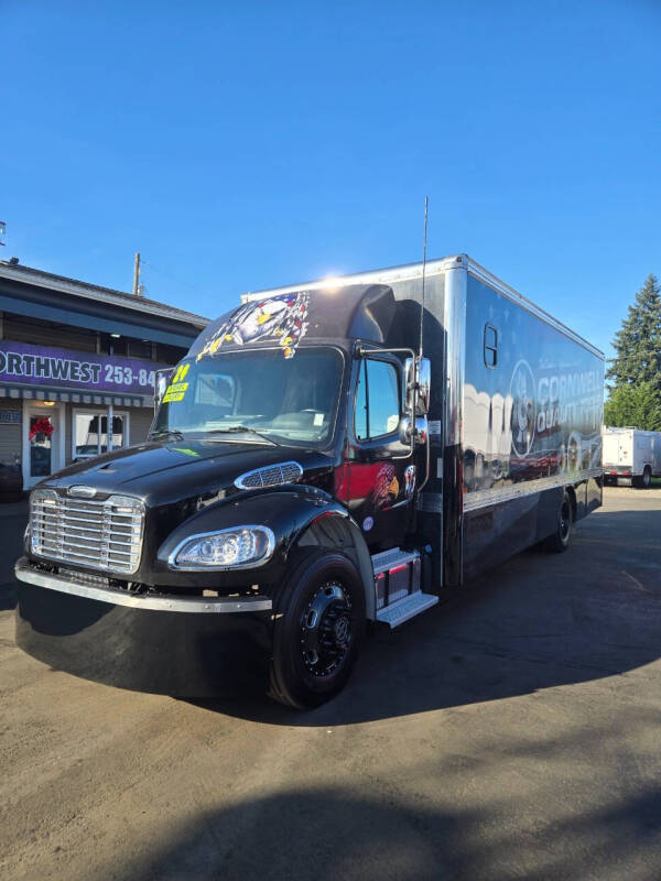 2024 Freightliner M2 106