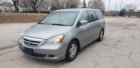 2005 Honda Odyssey for sale at EXPRESS MOTORS in Grandview MO