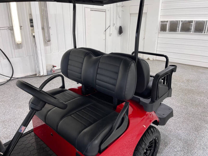 2025 E-Z-GO Express S4 ELiTE Lithium