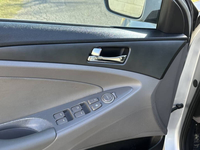 2011 Hyundai Sonata Limited