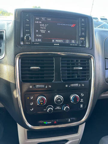 2017 Dodge Grand Caravan SE