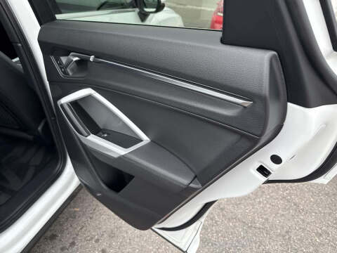 2022 Audi Q3 quattro S line Premium 45 TFSI