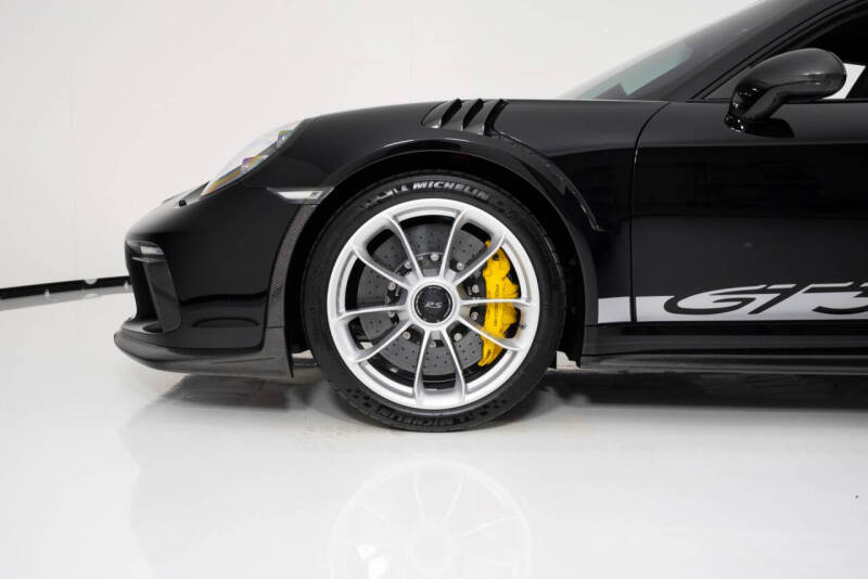 2019 Porsche 911 GT3 RS