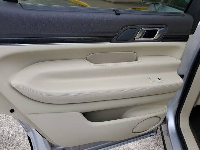 2018 Lincoln MKT Reserve