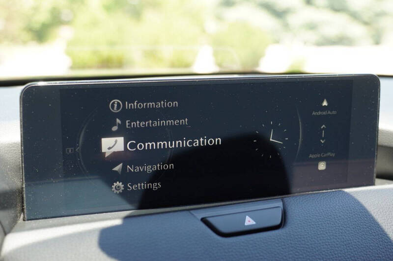 2025 Mazda CX-70 Plug-in Hybrid Premium