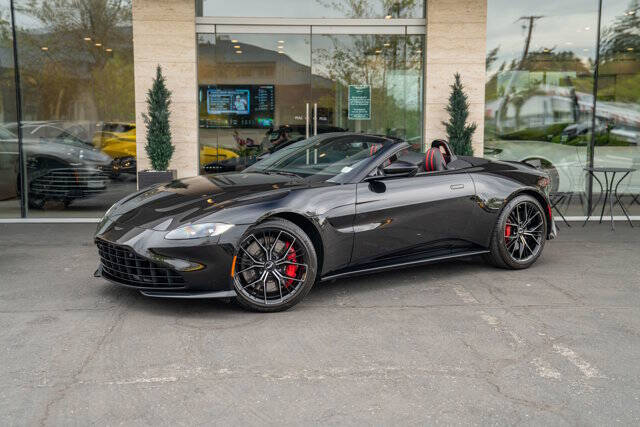 2021 Aston Martin Vantage 29
